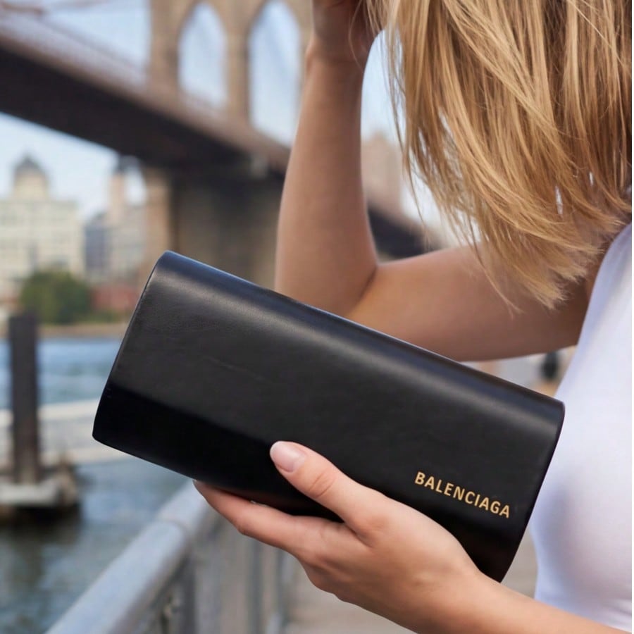 Balenciaga Schwarzer PU-Leder-Sonnenbrillenetui