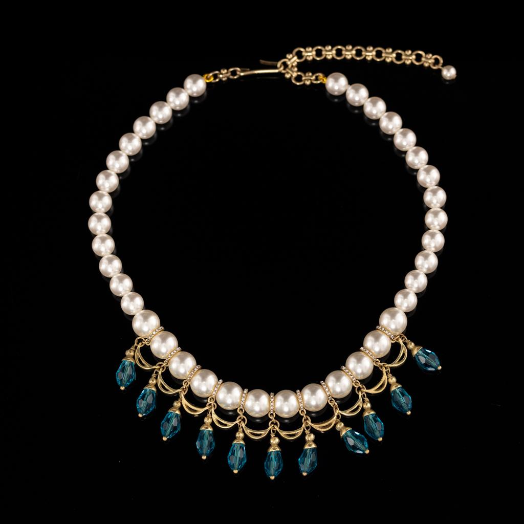 Direktlieferung Mittelalterlicher Vintage Schmuck Nischen Design Französische Retro Schlüsselbein Kette Halskette Halskette Neu