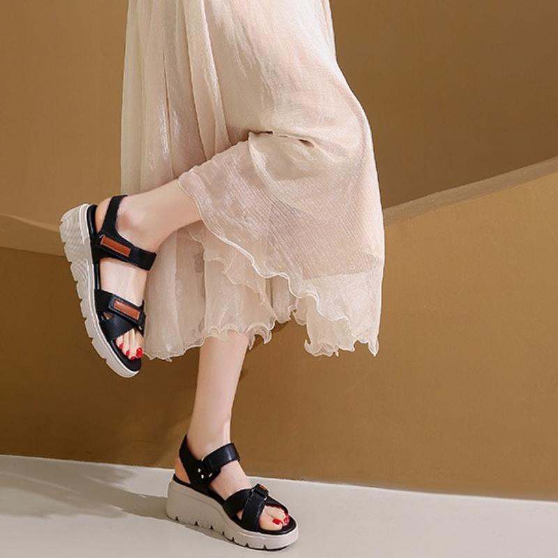 Mode 2025 NEU Sommer Keilsandalen für Damen 2025 Neue Mode Rutschfeste Strandschuhe Frau Leichte Lässige Plateau Damen