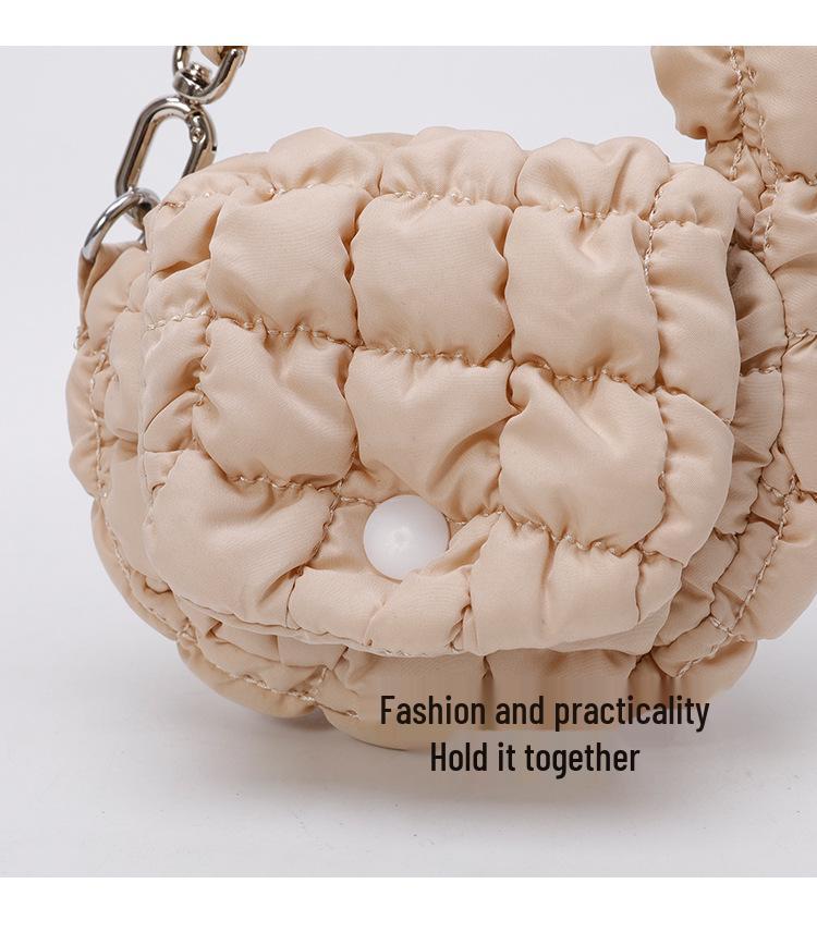Trendy Pleated Cloud Handbag: Chic, Mini, Versatile Accessory Bag in Fashionable Korean Style