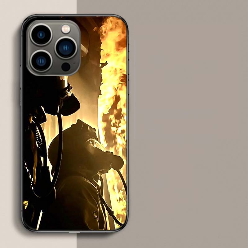 Firefighter Heroes Fireman Phone Case For Apple Iphone 16E 16 17 Pro Max Air 15 Pro 14 Plus 12 13 Mini Cover Cute Fundas