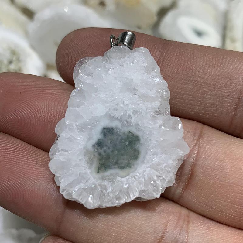 Healing Energy Irregular Raw Agates Druzy Stones Crystal Agates Slice Pendants Craft for Decoration