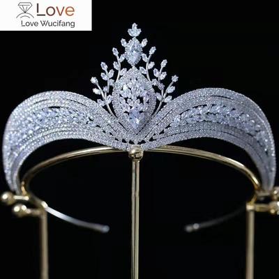 Luxus Königin Braut Krone Silber Farben Wunderschöne Kristall Diadem Braut Kopfschmuck Hochzeit Kleid Tiaras Haar Schmuck Zubehör