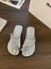Flat-bottomed French set-toed small cool slippers fairy shoes 2025 new summer soft-soled with skirt rhinestone sandals