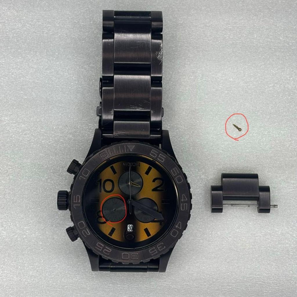 Used Rare translation NIXON Tiger Eye 42-20
