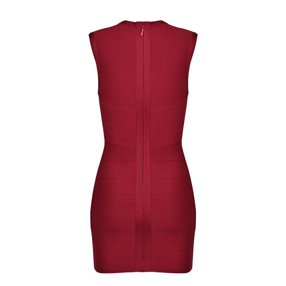 Elegant Wine-Red Bandage Dress: Form-Fitting, Cinched Waist, Perfect for New Year's Celebrations or Valentine's Day. Luxurious Women's Evening Attire.