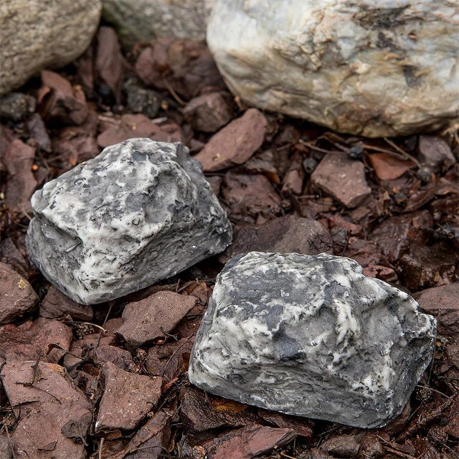 Simulated Stone Key Box, Realistic Rock Appearance, Anti-theft, Suitable for Placement in Courtyards, Gardens, and Doorways