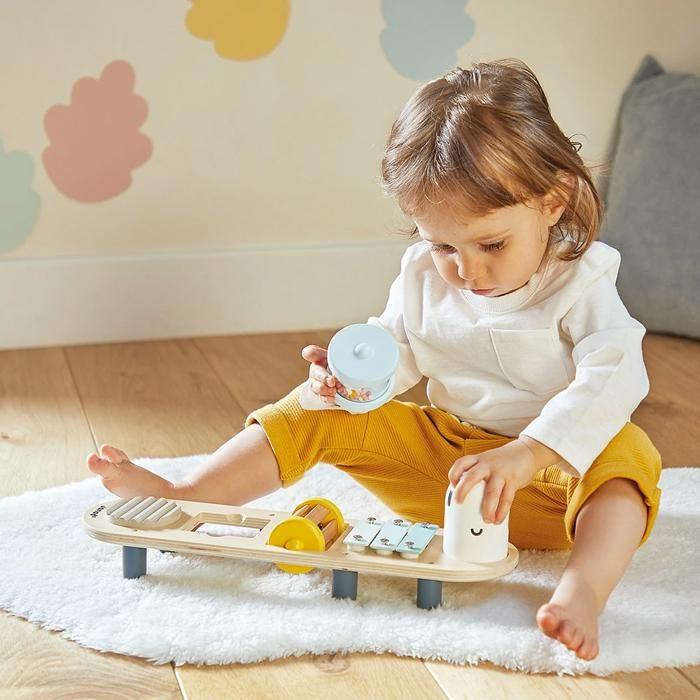 Stand d'éveil sonore chenille sweet cocoon - 5 activités sonores - jeu d'éveil musical enfant - en bois fsc - dès 12 mois