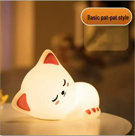 Capybara Silicone Night Light: Creative Guinea Pig Table Lamp for Bedroom Atmosphere