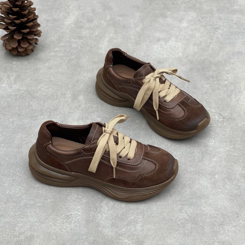 New Style of Casual Sports Lace-up Women's Shoes with Elastic and Soft Upper