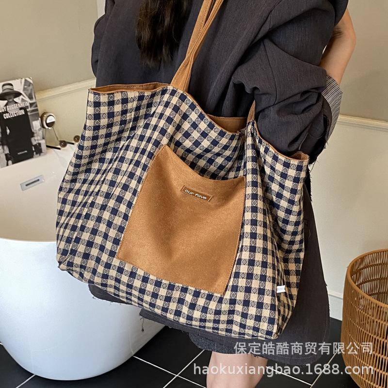 Leopard Print Bag Women's Large-capacity 2025 New Autumn and Winter Leisure Shoulder Shopping Bag, Popular Commuter Tote Bag This Year