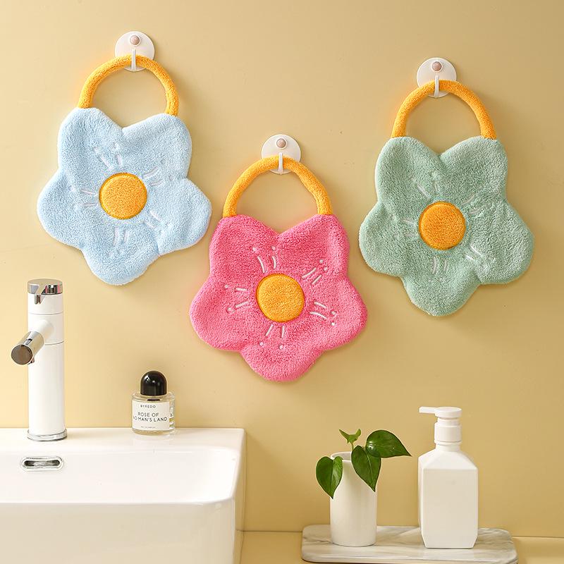 

Coral Fleece Flower Cartoon Hand Towel for Kitchen & Bathroom 27*20 cm