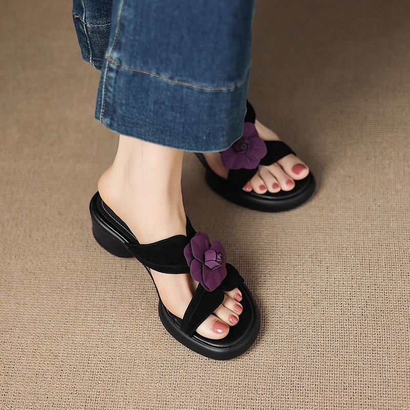 Summer New Soft Leather Thick Heel Silver Open-toed Cross-strapped Sandals Women's High-heeled Waterproof Table Flower Women's Shoes