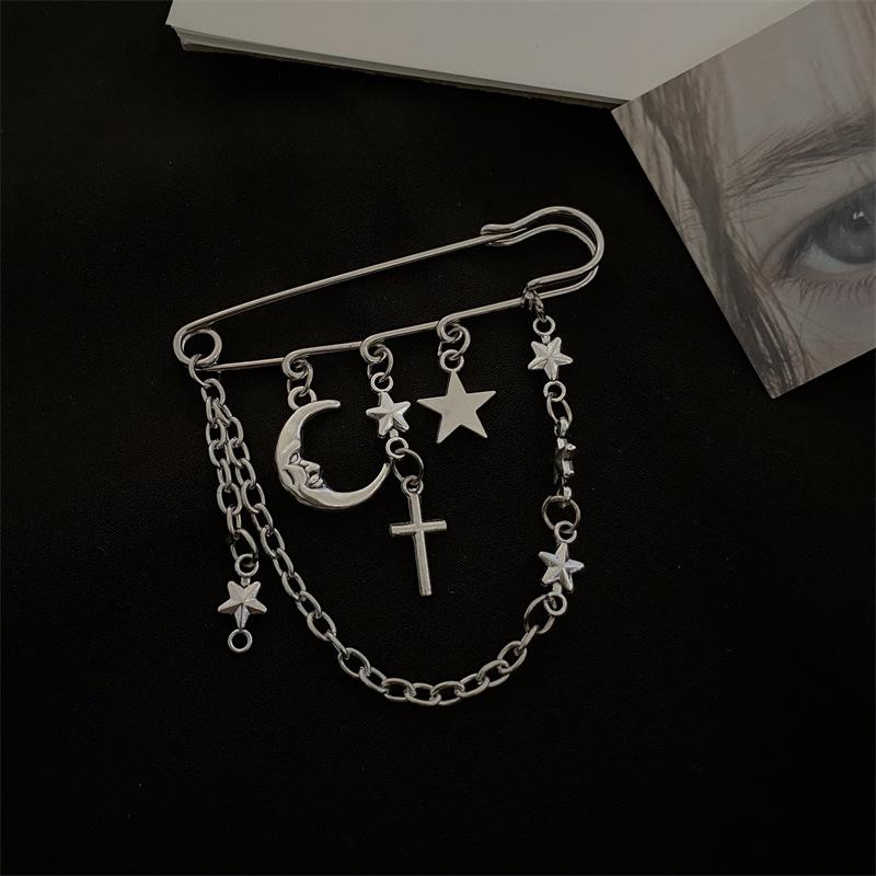 Fashion Creative Heart Angel Wings Chain Brooch For Women Men Suit Decoration Tassel Chain Pin Clothing Accessories Gifts