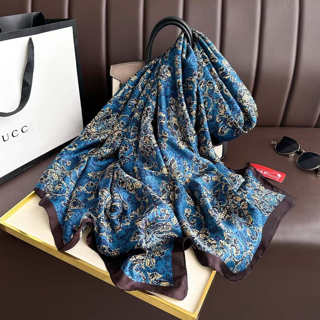 180*90cm muffler fashion Luxury Brand Scarf Women New Style Fashion Color Matching Print Silk Lady Popular Headcloth Beach Shawl