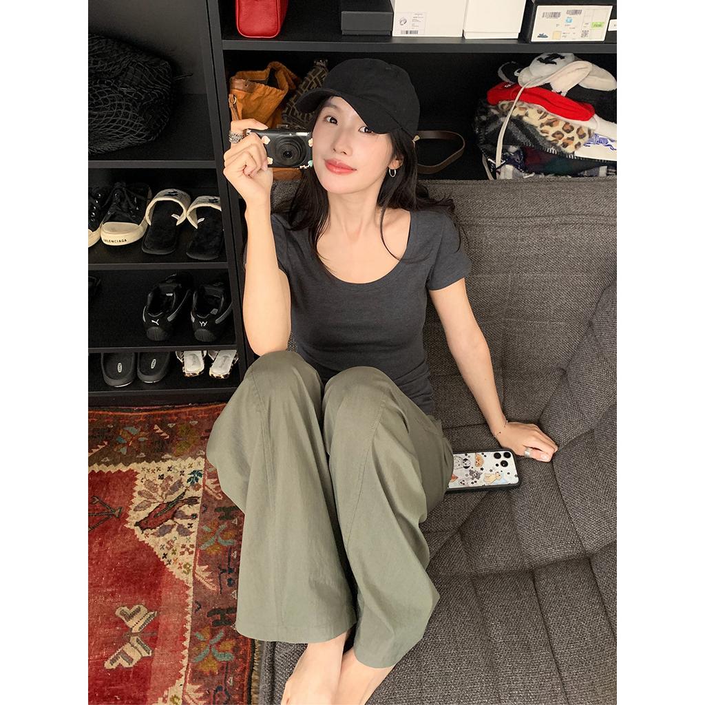 U-neck Slim-fitting Short-sleeved T-shirt for Women, Summer New Korean Waist-pinching and Thin Fashion Tops Are Trendy