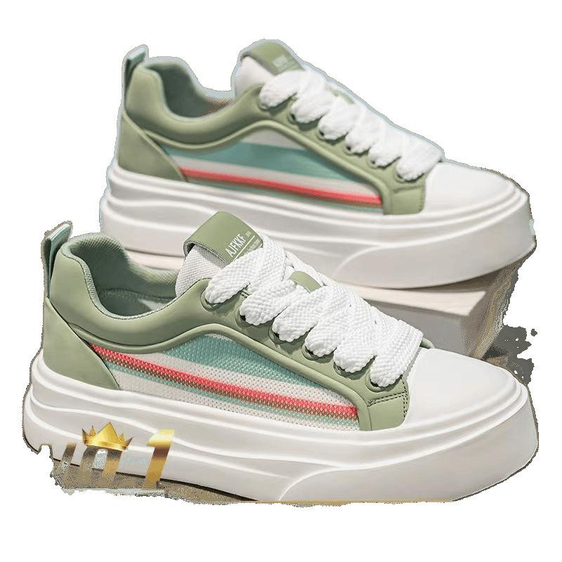 Módní značkové pánské boty 2025 léto nové lehké prodyšné sportovní ležérní boty univerzální šněrovací létající tkané ležérní plátěnky