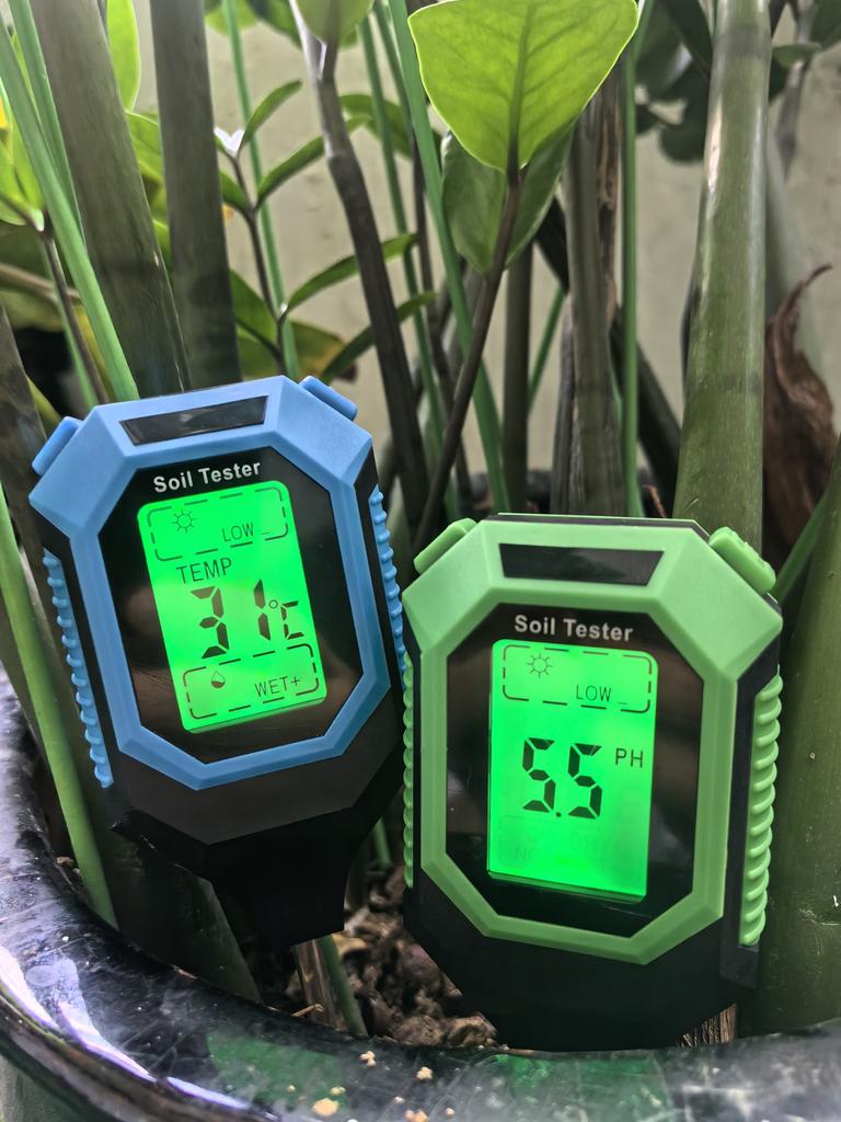 4 in 1 soil instrument illumination tester acid alkalinity meter PH moisture humidity digital display backlight test tester