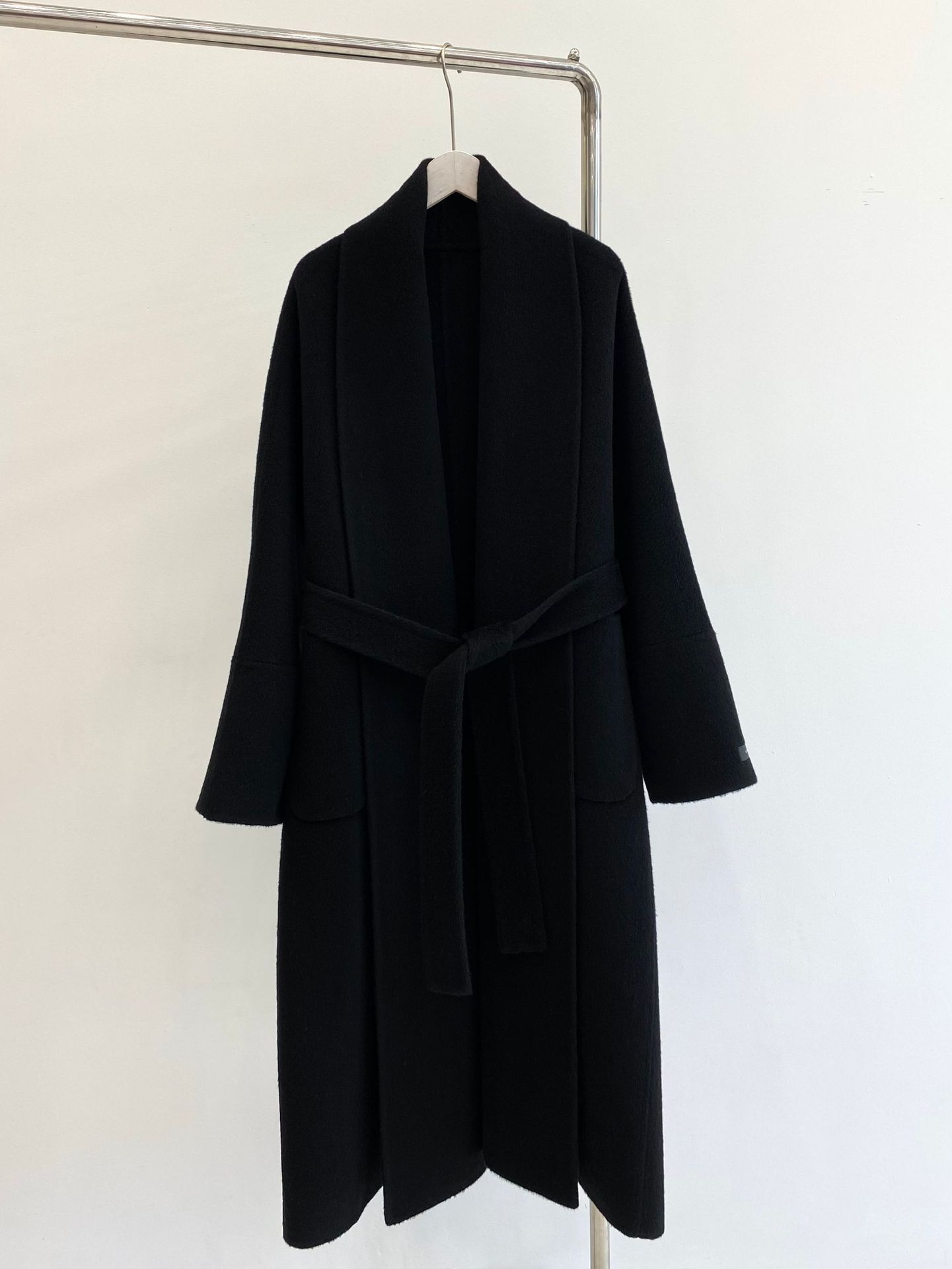 

Ленивый халат с длинным лацканом простое белое двустороннее шерстяное пальто шерстяное осенне-зимнее ретро One Size (Length 118)