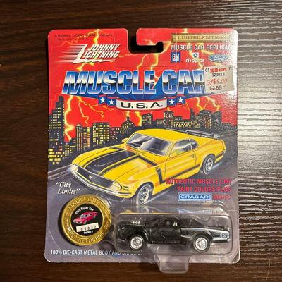 Johnny Lightning Muscle Car Limited Edition Mini Car