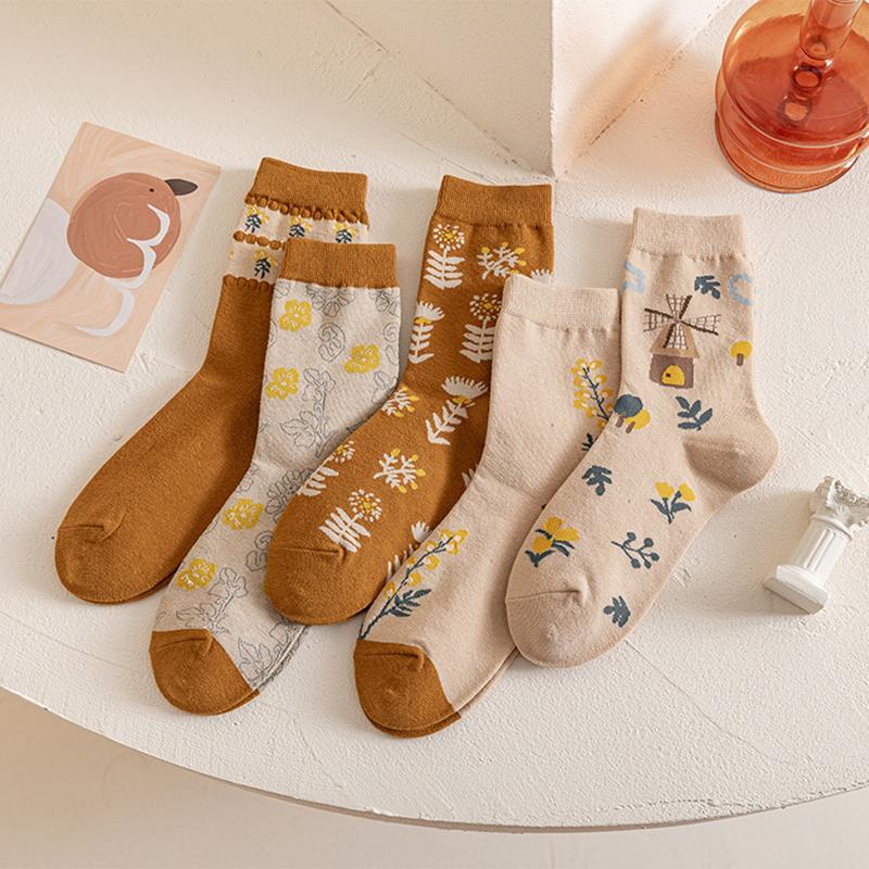 Vintage Floral Print Middle Tube Socks For Women Soft Cotton Autumn Spring Harajuku Japanese Socks Female Girl Casual Long Sock