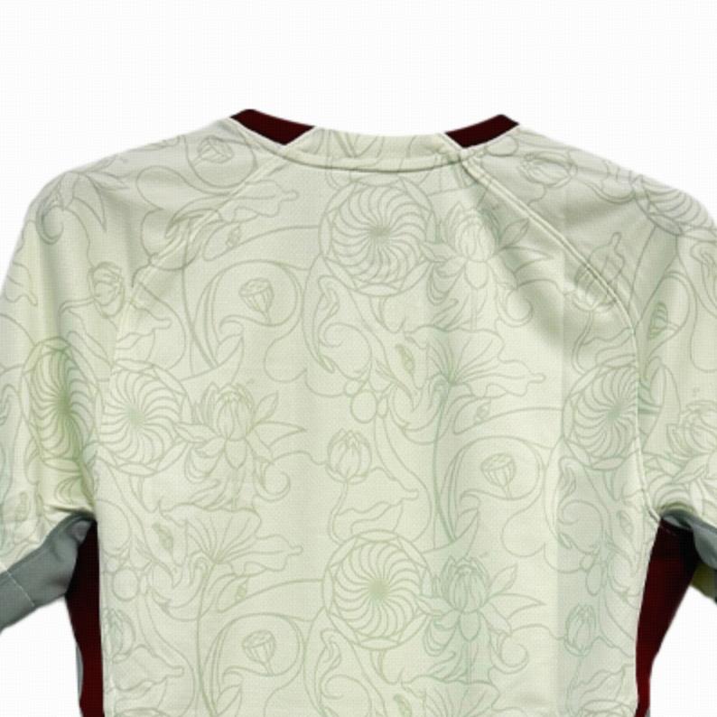 Nike China 2025 Estadio Visitante Hueso Claro Rojo Universitario Hombres Ajuste Estándar Dri-FIT Camiseta de Fútbol FZ9029-020