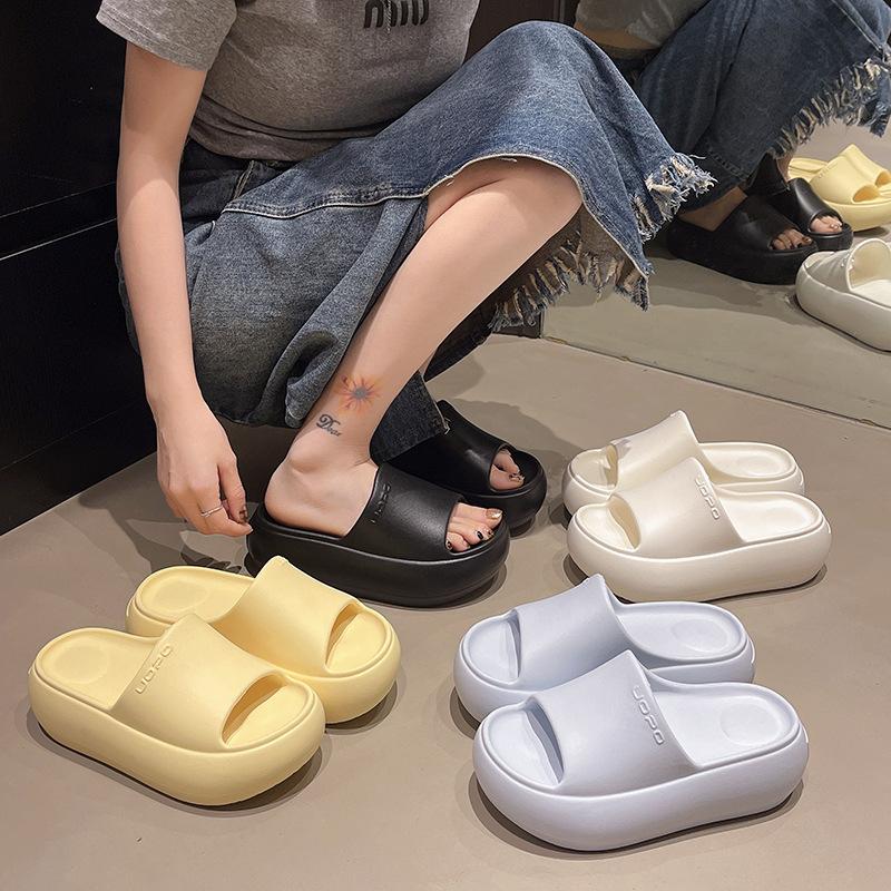 Slippers eva non-slip thick bottom summer stepping on shit feeling indoor women's home and outdoor wear deodorant new cool slippers