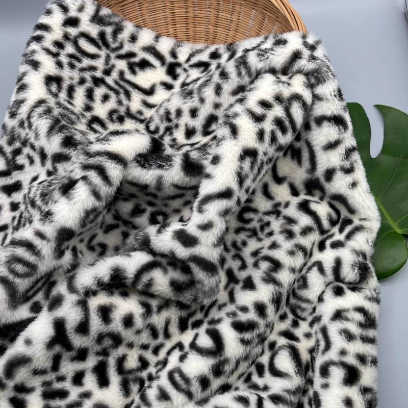 0.5/1/2 Yads 10mm Imitation Rabbit Leopard Plush Fabric Faux Fur for Sewing Winter Coats Decorative Cloth DIY Clothing Fabrics