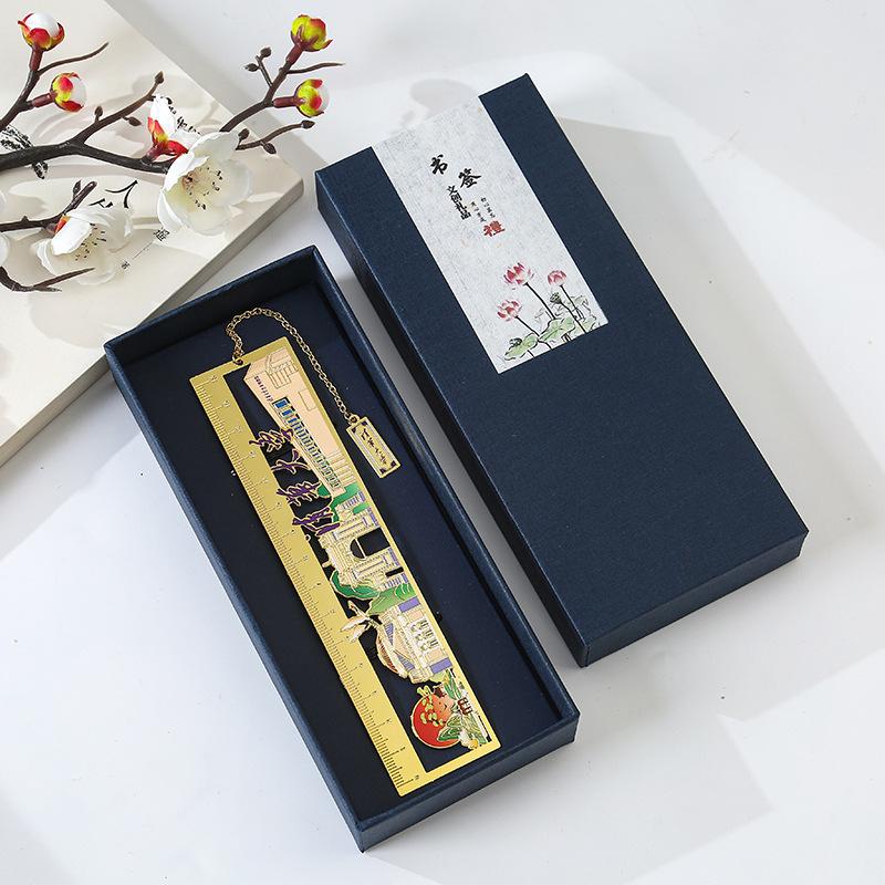 Custom Brass Hollow Bookmark - Cultural & Creative Gift for Graduation or Anniversary