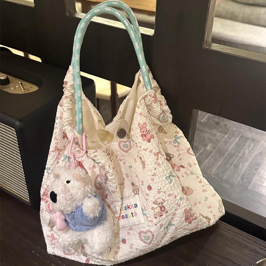 New cute cartoon embossed canvas bag large capacity student shoulder bag portable commuter handbag