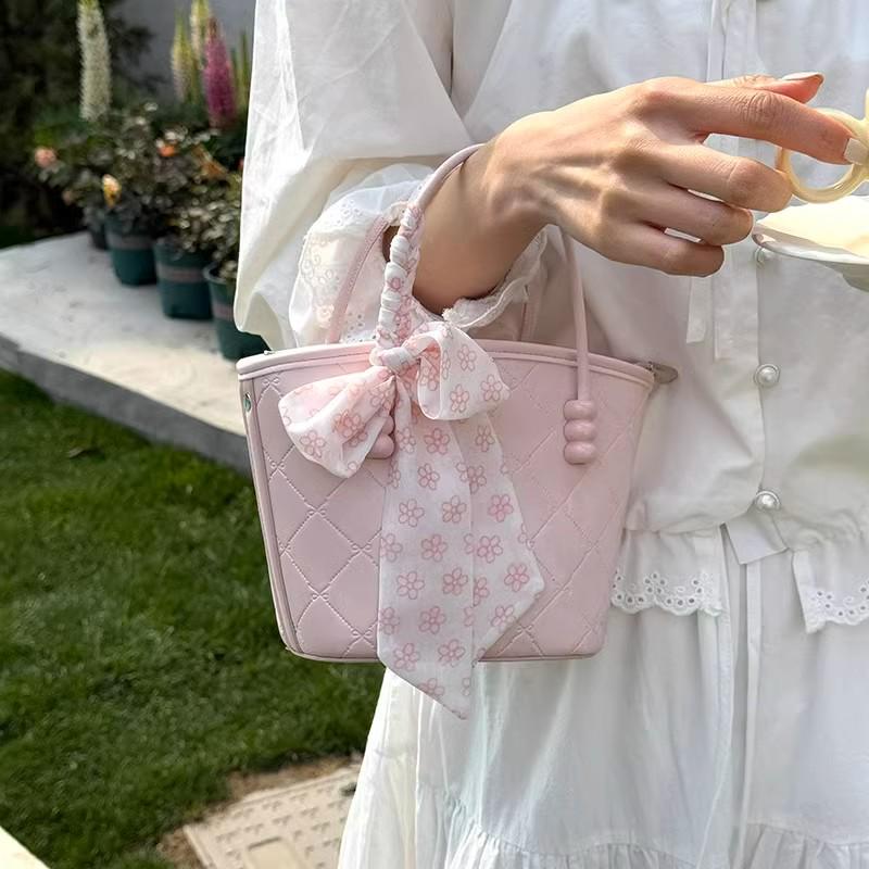 Women's 2025 Large Capacity Pink Handbag - New Style, High-end Texture, Trendy Niche Tote