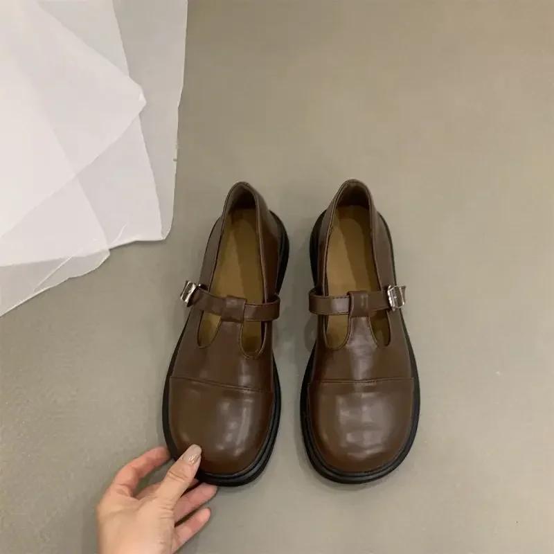 

Zapatos Para Mujeres British Small Leather Shoe for Women Vintage Round Toe Low Heel Women Shoe Casual Loafer School Single Shoe 38 коричневий