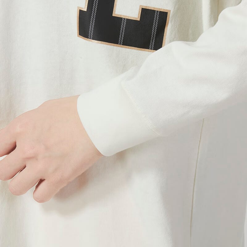 Nike Sweatshirts Women's White Crew Neck Moderate Regular FV3976-121
