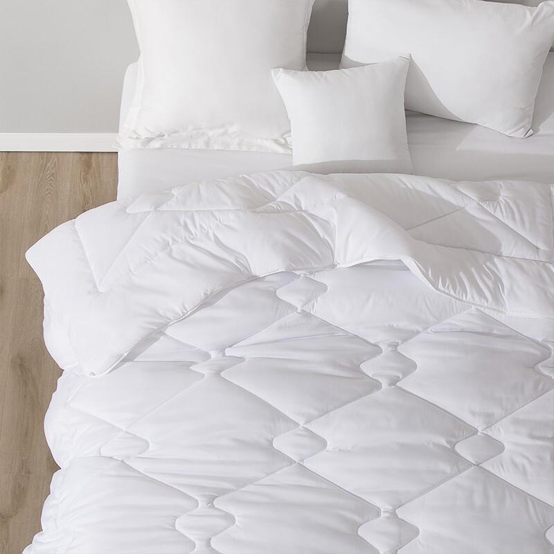 LOVO Silky Soft Spring Autumn Quilt