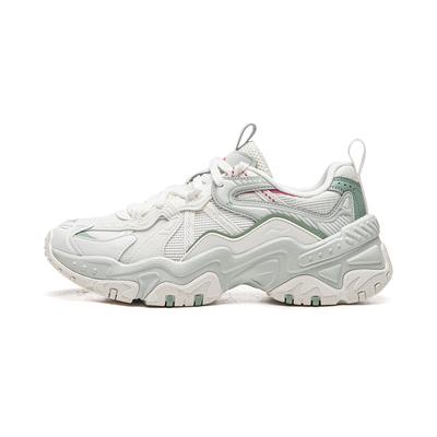 Încălțăminte pentru femei – Adidaşi
