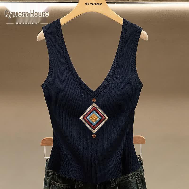 Sybilla Women s Embroidered V-Neck Knit Tank Top One Size
