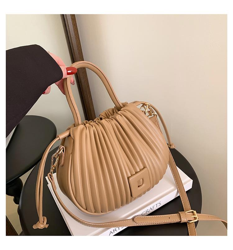 Luxury Women's Crossbody Bag PU Leather Casual Tote Shoulder Handbag Soft Surface Pure Color Bucket Bag for Spring Summer