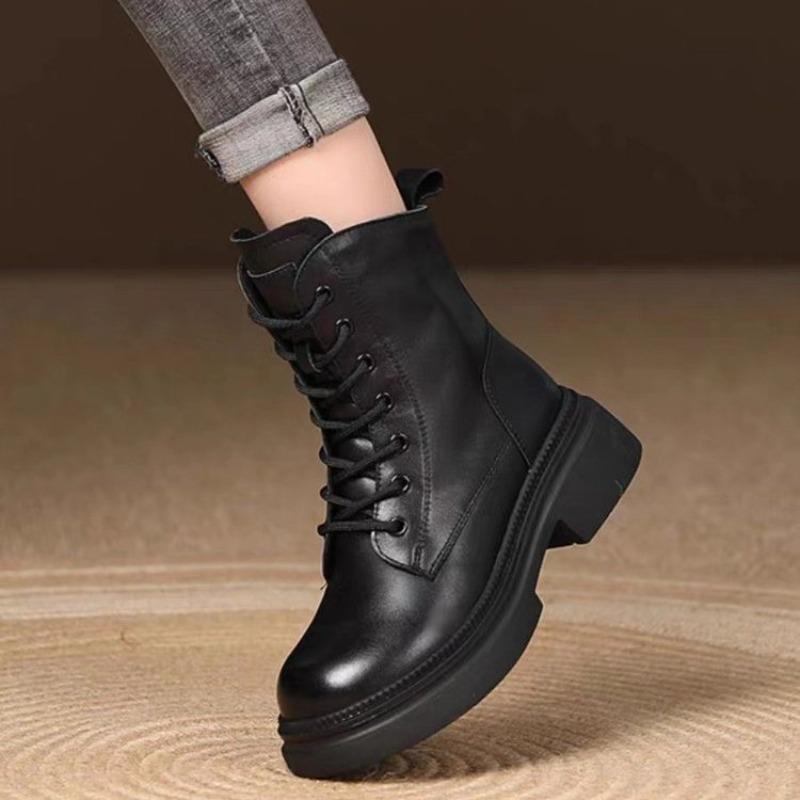 New Women's 2026 Autumn/Winter Collection Thick Bottom and Velvet Retro Middle Boots British Style Short Boots for Women