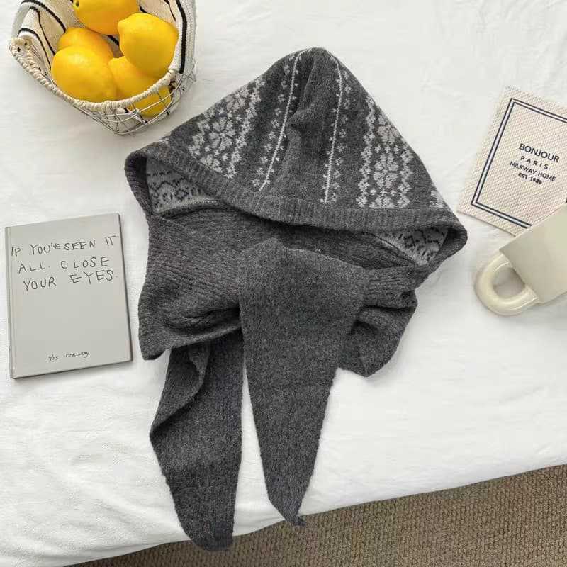 Vintage Fair Island Jacquard Knitted Hooded Scarf Women's Autumn and Winter Ribbon Baotou Ear Cap Integrated Thermal Cap