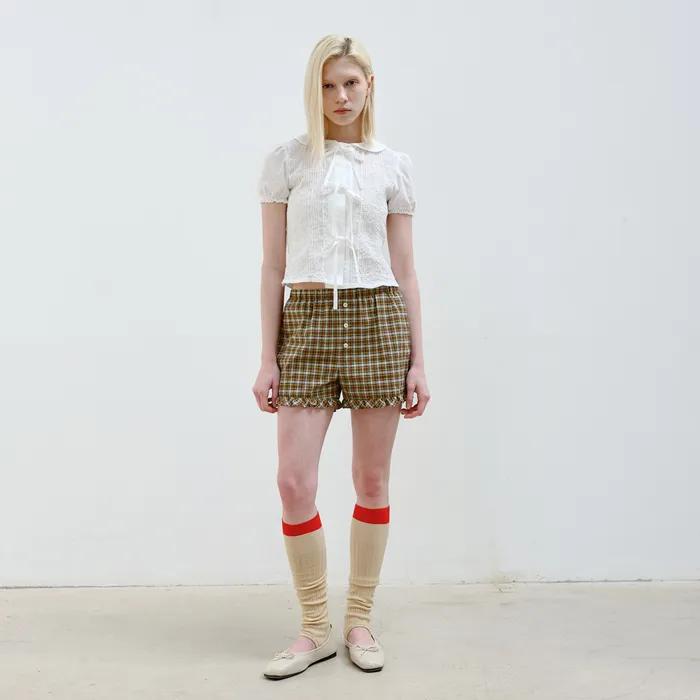 EMBROIDERY STIRRUP LEG WARMER - BEIGE