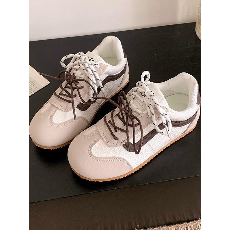 Niche platform shoes women's summer new sports and leisure shoes versatile flat-bottomed round head shoes