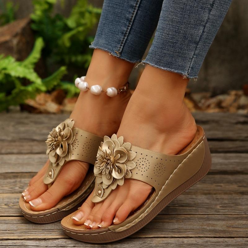Large size women's shoes summer new slope heel cool slippers wearing flip-flops female flower sandals