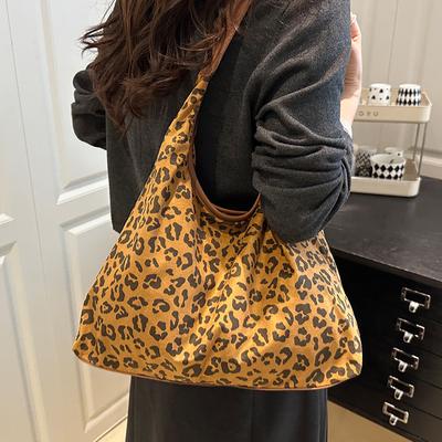Herbst und Winter Retro Tasche Unterarmtasche Einzel-Schultertasche Große Kapazität Tragetasche