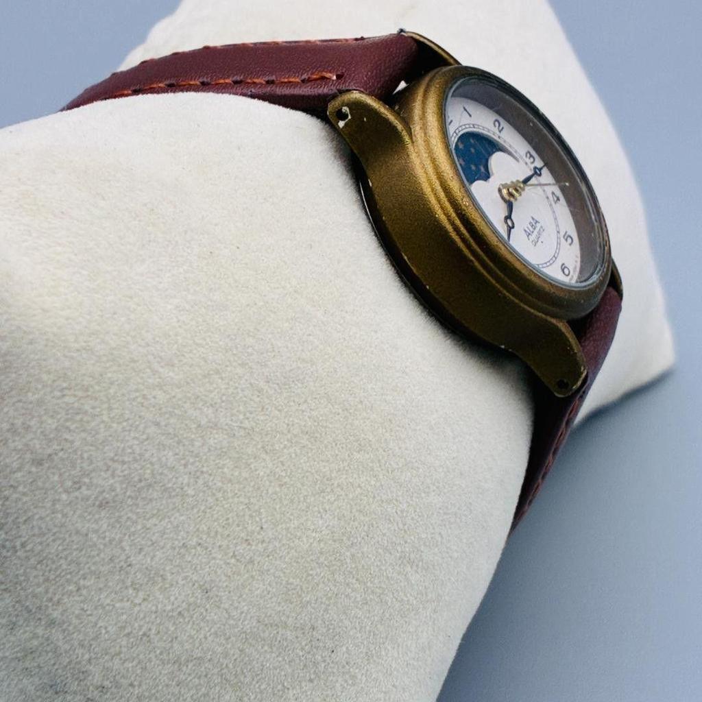 Used [RareIn Operation] SEIKO ALBA Sun & Moon V829 New Belt Ladies