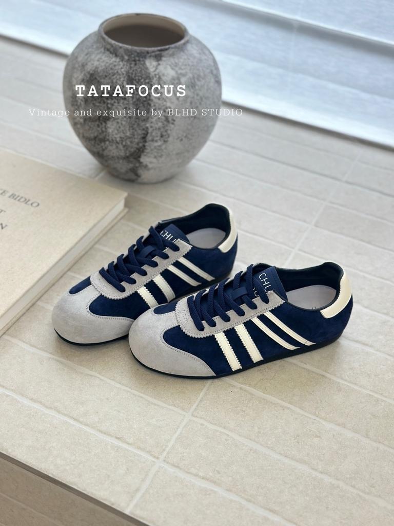 2025 Autumn New Leather Flat-bottomed German Training Shoes Women's Versatile Casual Sports Shoes Ins Trendy Korean Retro