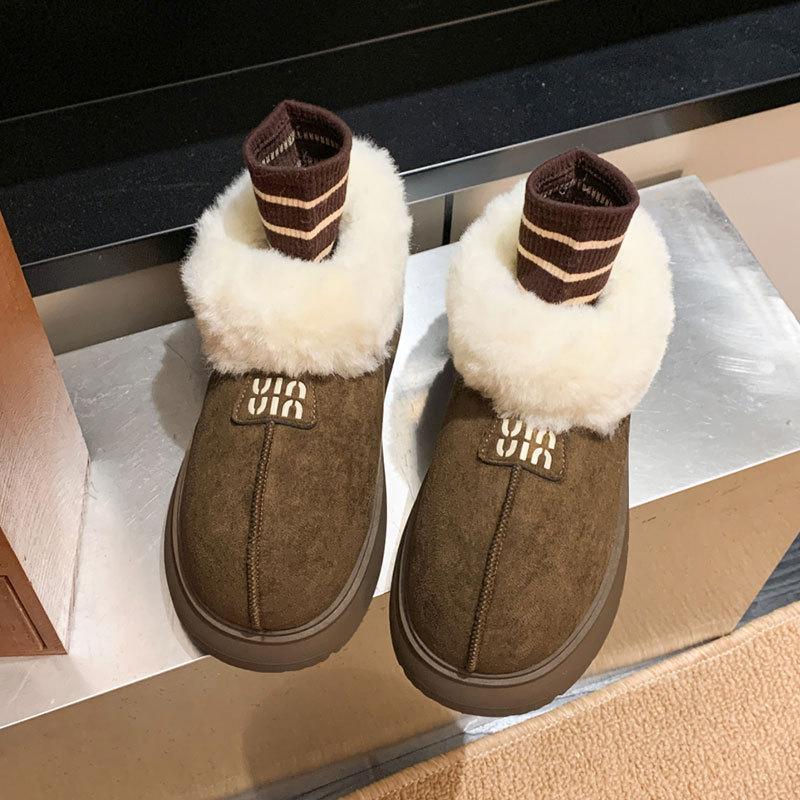 

Big hairy mouth small man thick-soled snow boots women s 2025 winter new one-pedal warm hairy cotton shoes 40 темно-коричневого