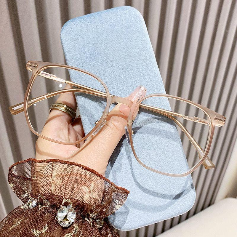 Großformatige Blaulichtfilternde Brille High-Definition Blaulichtfilternde Myopiebrille für Frauen mit Elegant Großen Gesichtern und Schlankmachende Flache Brille