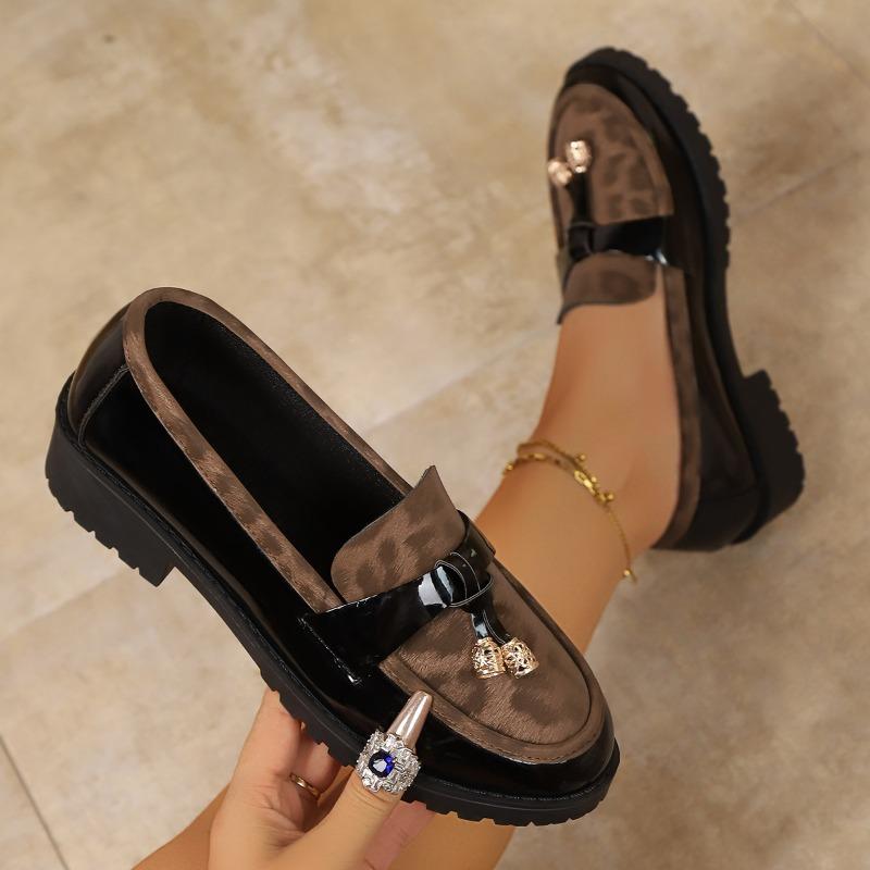 Leopard Print British Style Low-top Shoes 2025 Autumn New Fringed Retro One-foot Loafer Shoes for Women