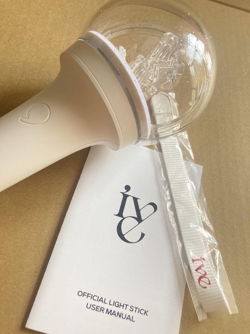 

[Б/У] ОФИЦИАЛЬНЫЙ ЛАЙТСТИК IVE