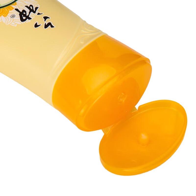 Liu Shen Wormwood Moisturizing Shower Gel